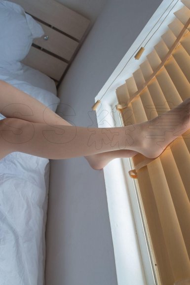 【必一运动官方网站】皇马外租天才独造3球！梅西式任意球直挂死